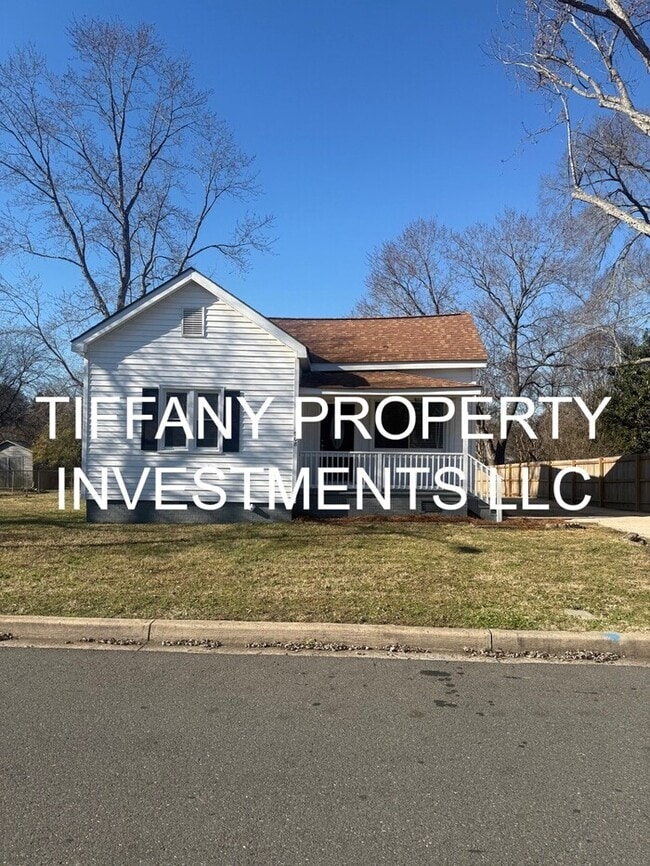 Building Photo - 908 Cone Ave Rental