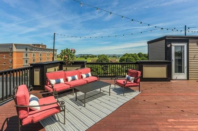 Photo - 45 Vinton St