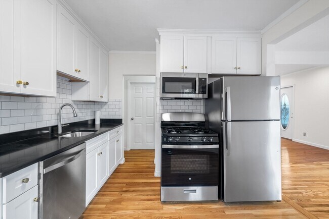 Photo - 30 Hancock St Unit 2