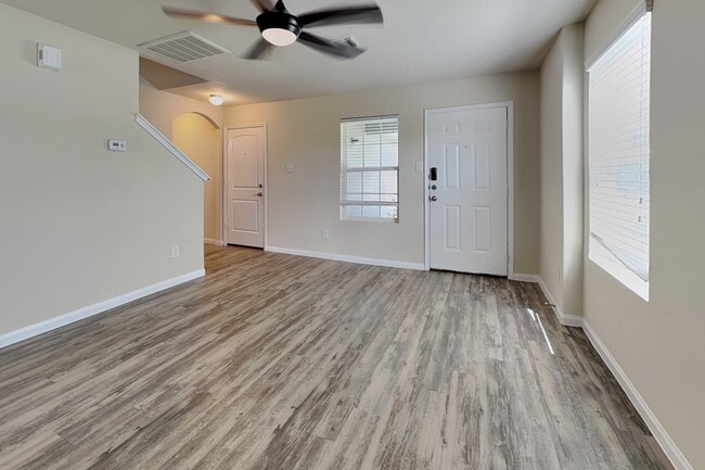 Photo - 10119 Berrypatch Ln