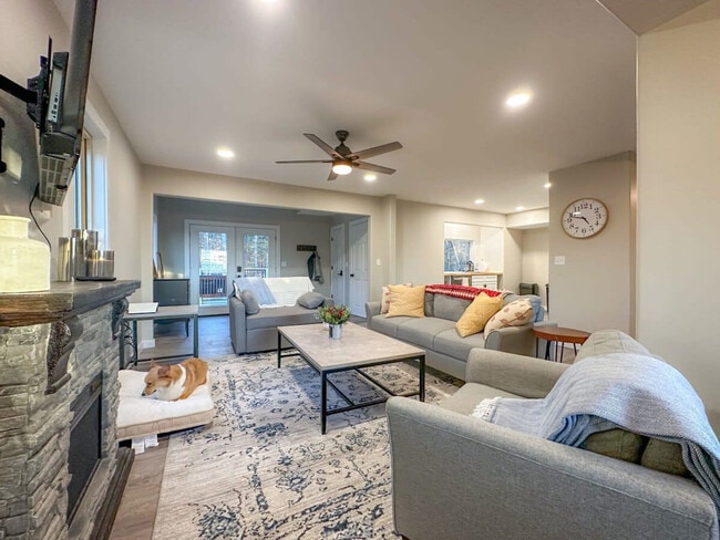 Photo - 204 Terrys Gap Loop Rd Unit ID1265153P