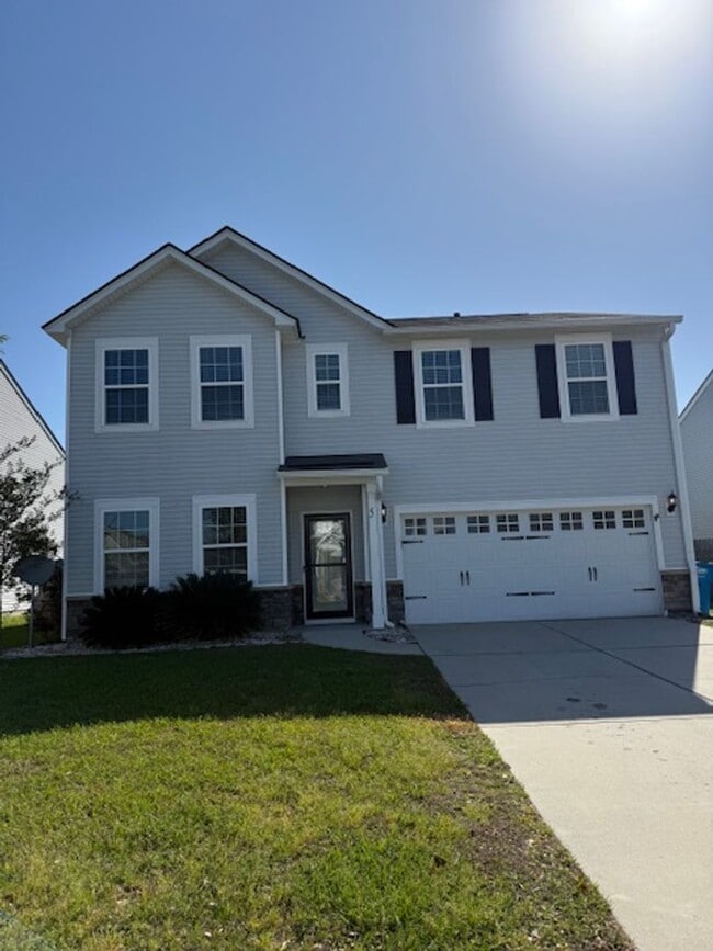 Photo - Beautiful 4BR Home in Shadow Moss – Available Now!