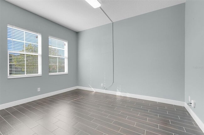 Photo - 959 Maypole Dr