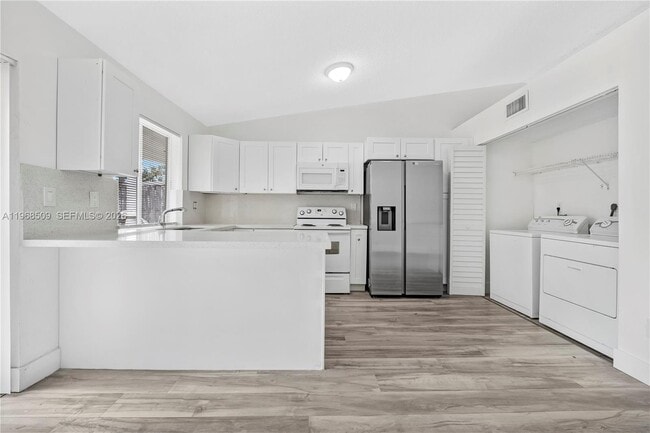 Photo - 20424 NW 15th Ave