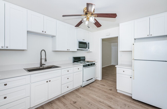 Building Photo - 4160 Alabama St Unit 4160.5 Rental