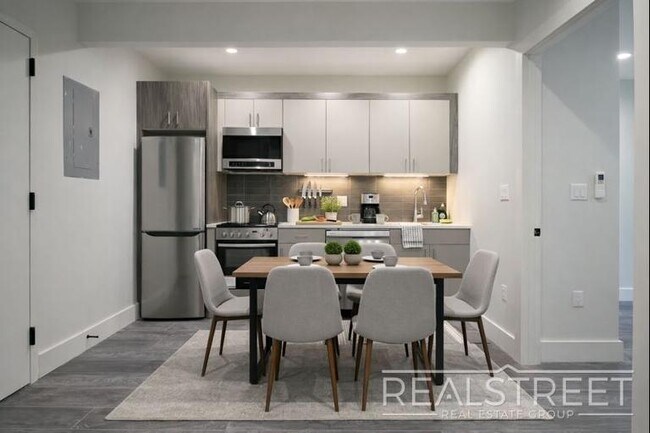 Photo - NO FEE! Grand Spacious 2 Bed in Prime Crown Heights Unit 3A