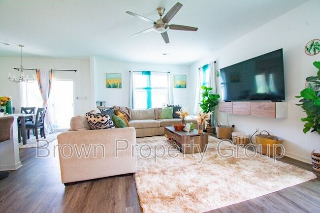 Photo - 131 Cayden Pl