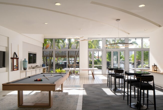 Photo - Emera Port Royale