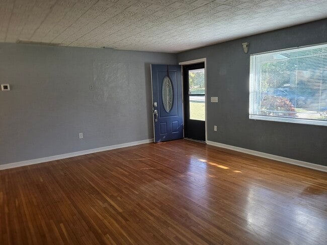 Photo - 220 Buena Vista St