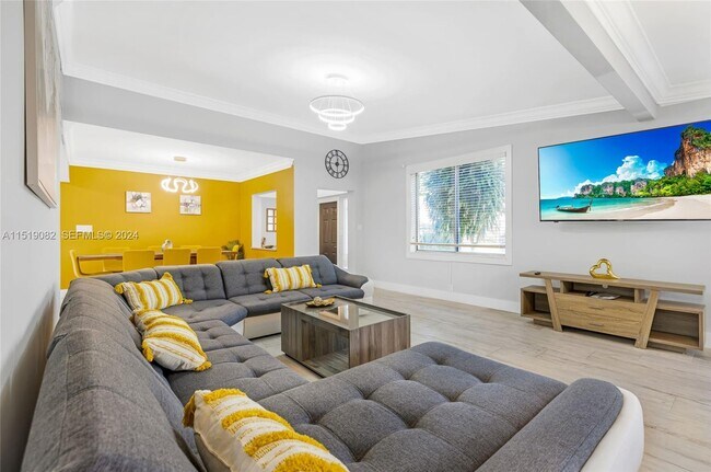 Photo - 1984 Windward Dr