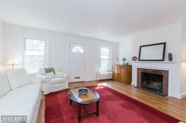 Photo - 1804 37th St NW