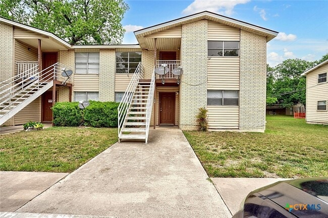 Photo - 726 Old Martindale Rd Apartment