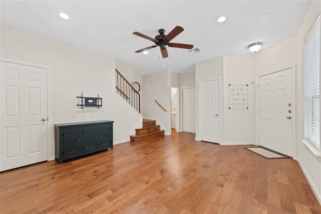 Photo - 1310 W Parmer Ln Unit 2102
