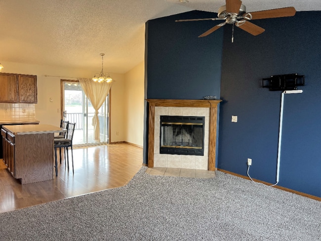 Photo - 1909 Summerwood St