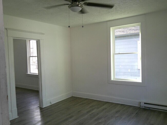 944 W Central St Unit 944 W Central St Unit A