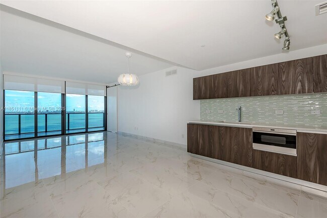 Photo - 3131 NE 7th Ave Unit 2104