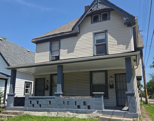 Photo - 516 W 28th St