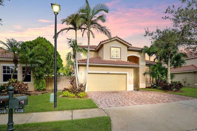 Photo - 4308 Diamond Terrace