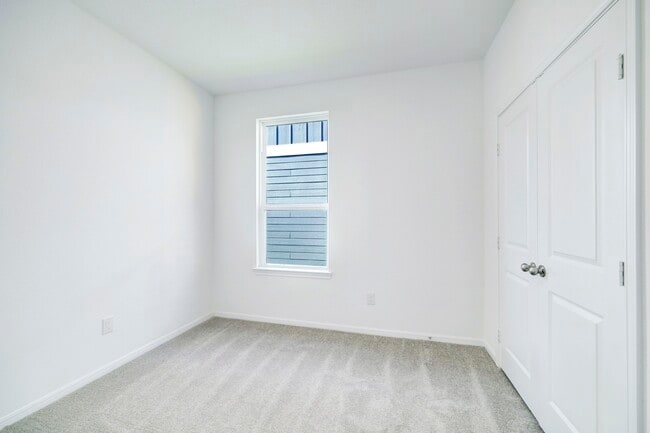 Building Photo - 24721 Cherry Log Ln Rental