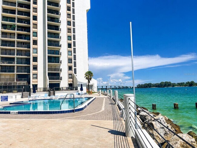 Photo - 450 S Gulfview Blvd Unit 708