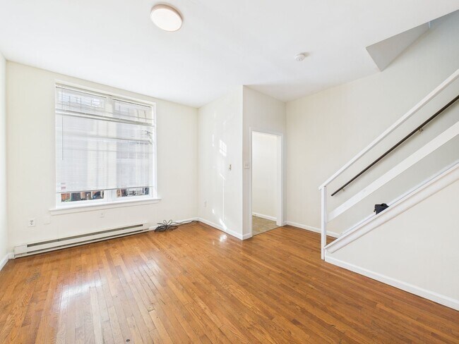 Photo - 1519 N Bouvier St