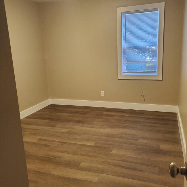 Photo - Percival 2005