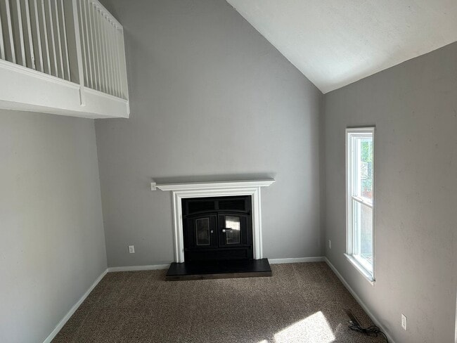Photo - Charming 3BR Cape Cod w/ Loft, Skylights & Fenced Yard – Prime Midlothian Location - Buckingham V...