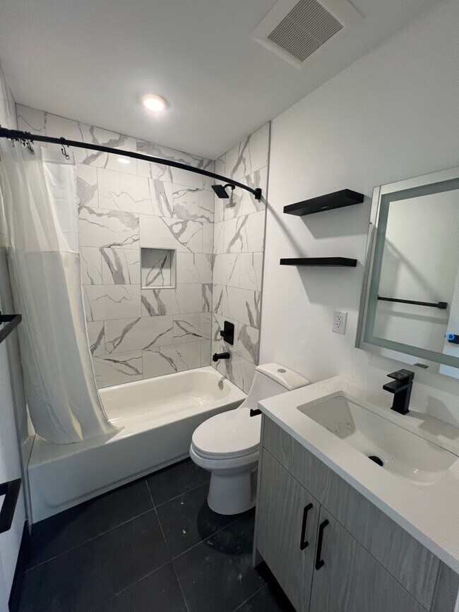 Photo - 4253 Viola St Unit 3