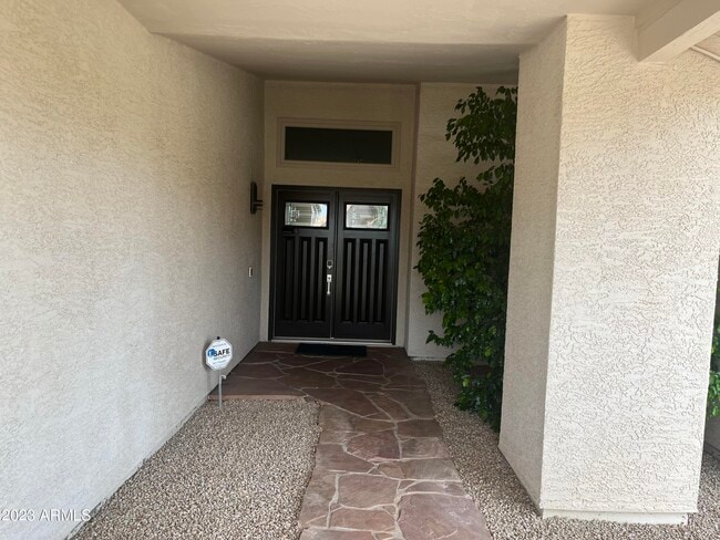 Photo - 5508 E Kelton Ln