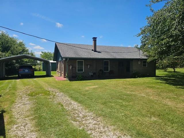 Building Photo - 971 FM 27