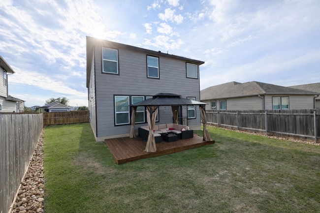 Photo - 708 Yellow Ribbon Trl