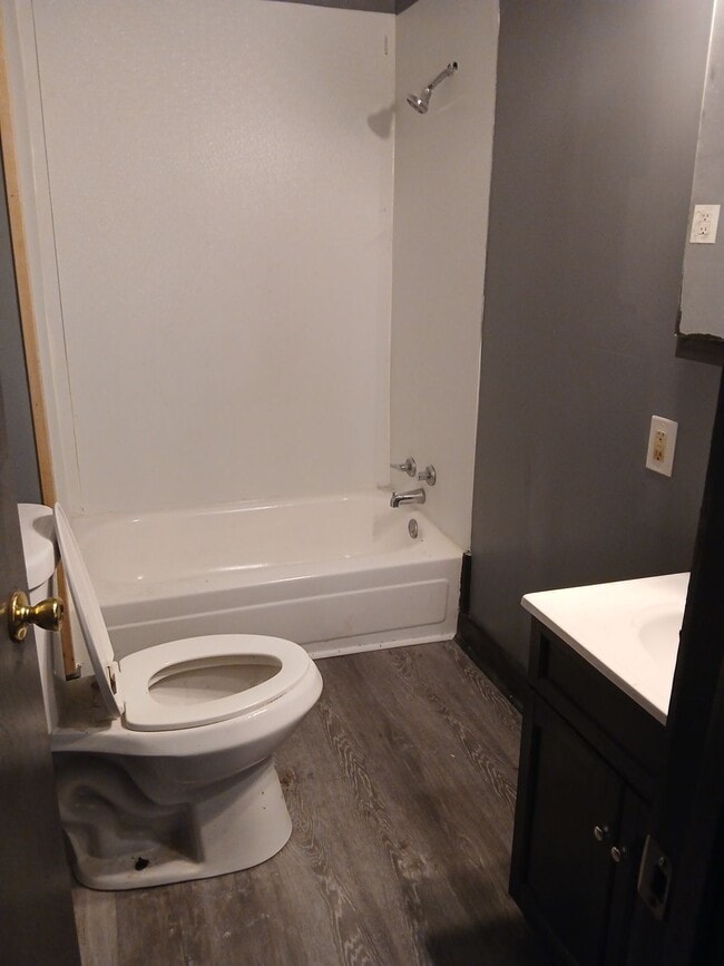 Photo - 3504 Blackstone Ave