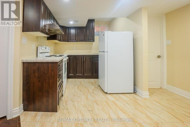 Photo - 9 Fenchurch Dr