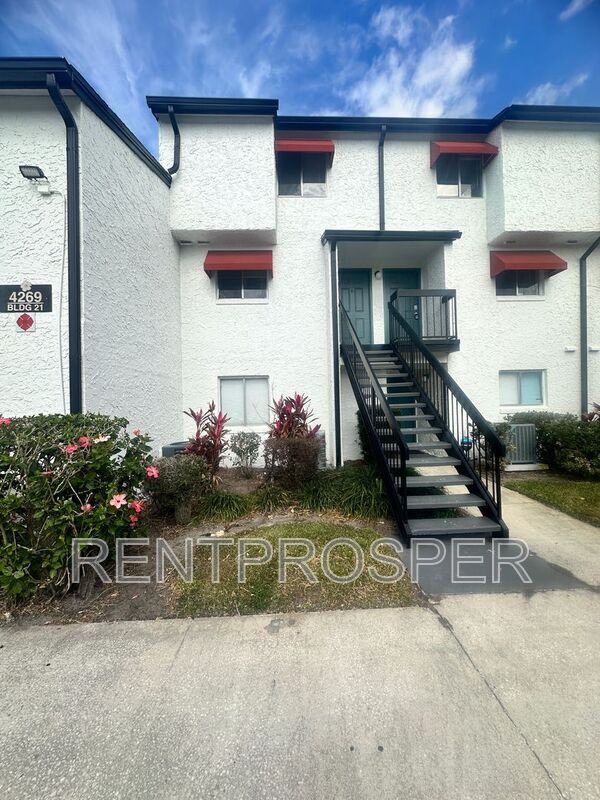 4269 S Semoran Blvd Condo Unit 10 Condo for Rent in Orlando, FL