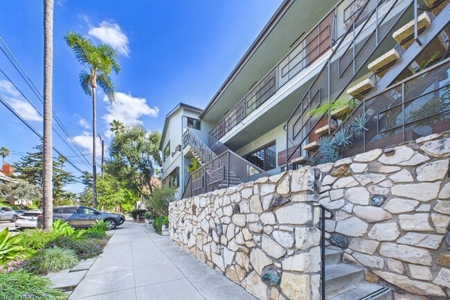 Photo - 1102 Idaho Apartments