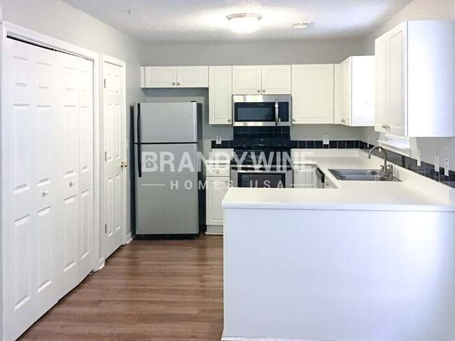 Photo - 168 Watercress Ct