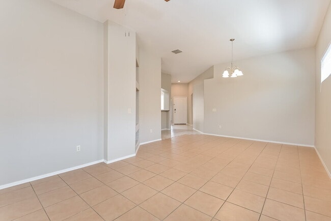 Photo - 2415 N Avenida TABICA