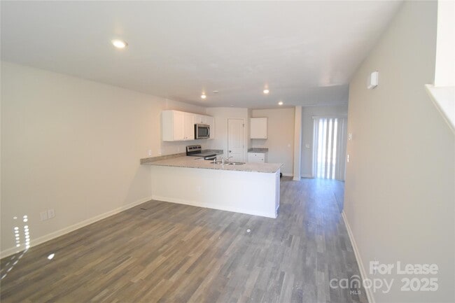 Photo - 569 Calvin Sowers Rd