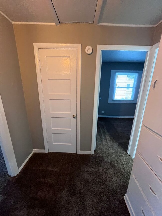 Photo - 2714 Manford St