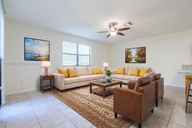 Photo - 516 SE 35 Ave