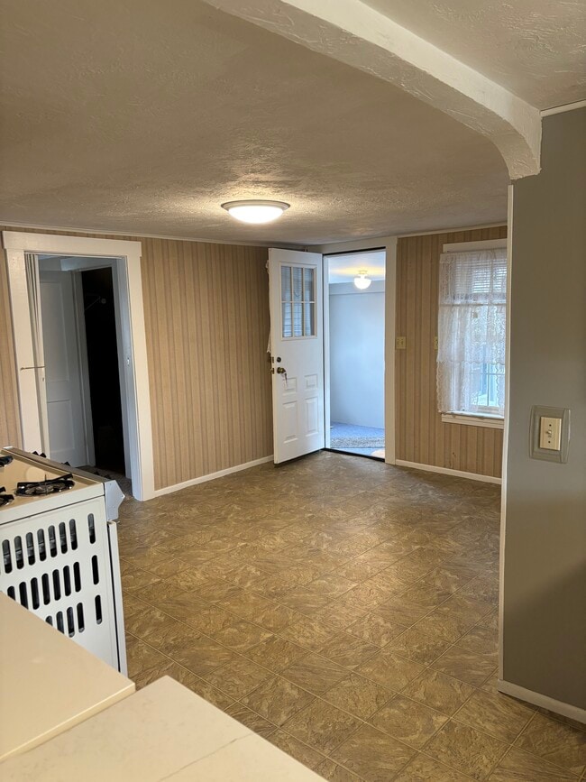 Photo - 72 Hoover St Apartments Unit #2 2nd floor