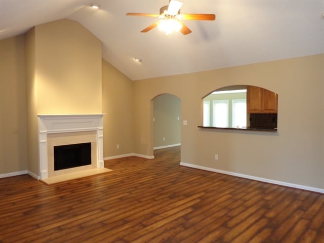 Photo - 2075 Reserve Pky