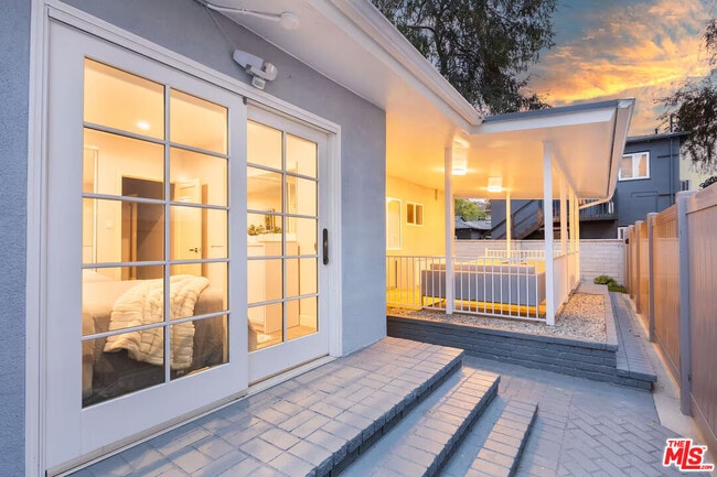 Photo - 5147 Fulton Ave