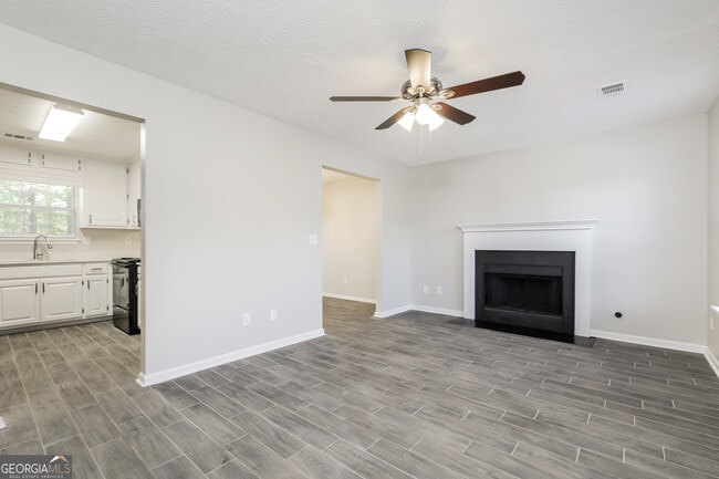 Photo - 38 Bay Cove Dr