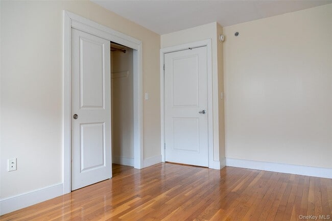 Photo - 362 St Nicholas Ave Unit 6A