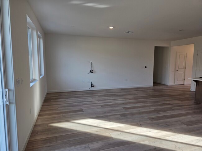 Photo - 2142 Hunter Crk Dr