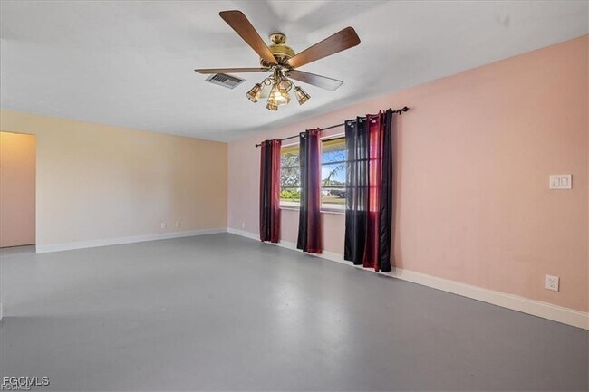 Photo - 1387 Sunrise Dr