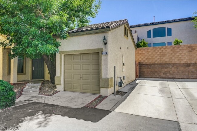Building Photo - 9929 Markhorn Ct