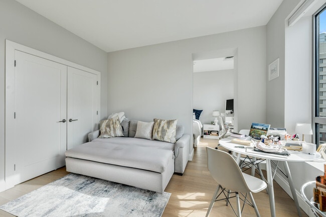 Photo - 100 Shawmut Ave Unit 411