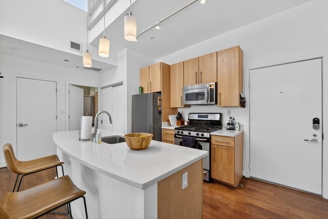Photo - Modern 2BR Condo with Parking Included in Columbia Heights. Walkable Location! Unit 403
